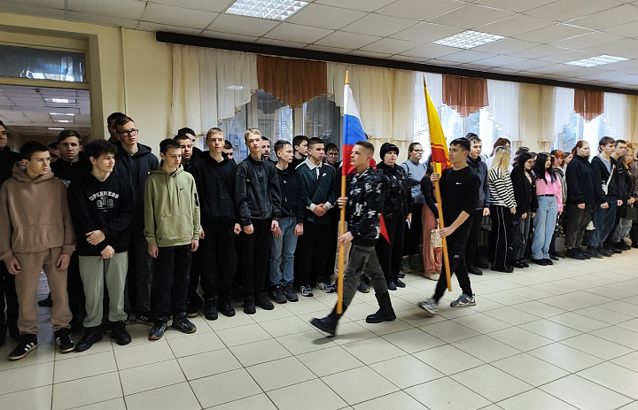 Вынос флагов 24 февраля