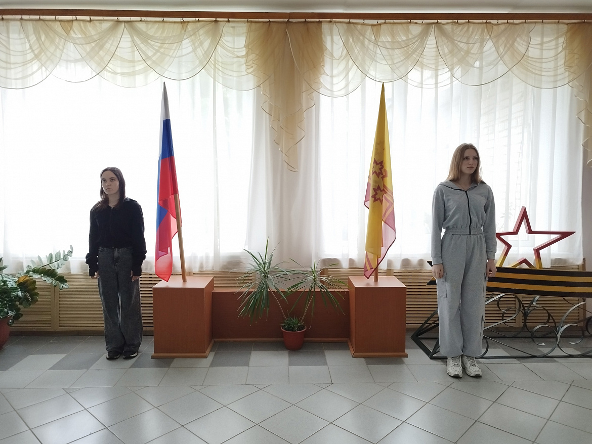 Вынос флагов 19 мая