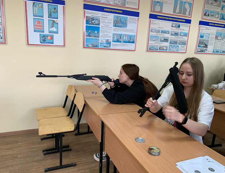 Учебные сборы и занятия в Военно-патриотическом клубе колледжа