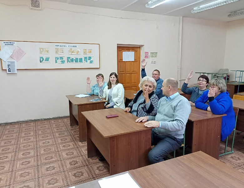 Заседание ПЦК по профессиям легкой промышленности, строительства и металлообработки