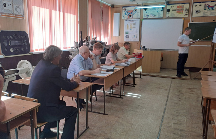Завершился второй этап государственный итоговой аттестации для студентов группы 417 