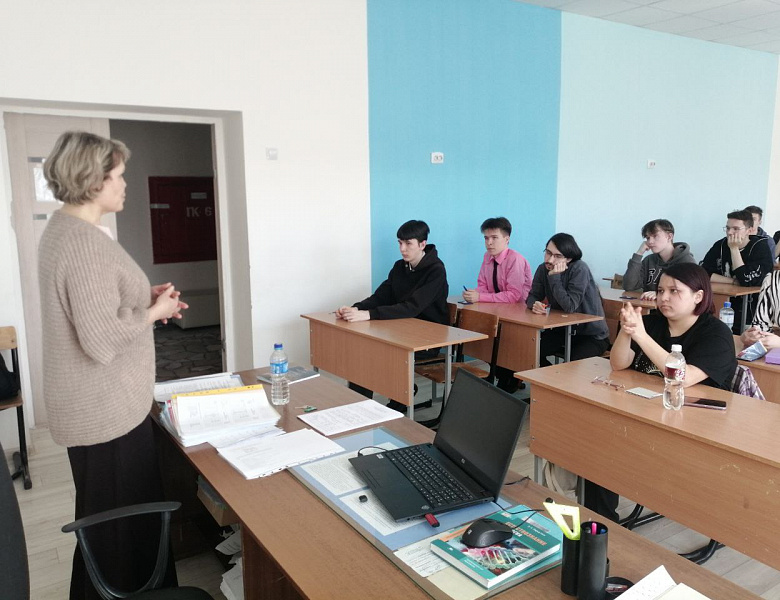 По итогам Республиканской олимпиады по дисциплине  «Иностранный язык»  среди студентов профессиональных образовательных организаций Чувашской Республики