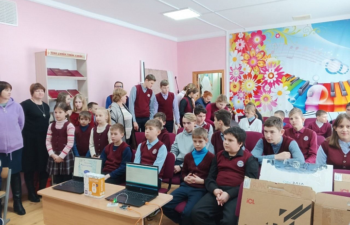 Вы всё еще не были в технопарке - тогда мы едем к вам!
